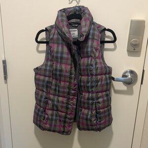 Old Navy Gray With Pink and Blue Plaid Patterned Quilted Puffer Vest